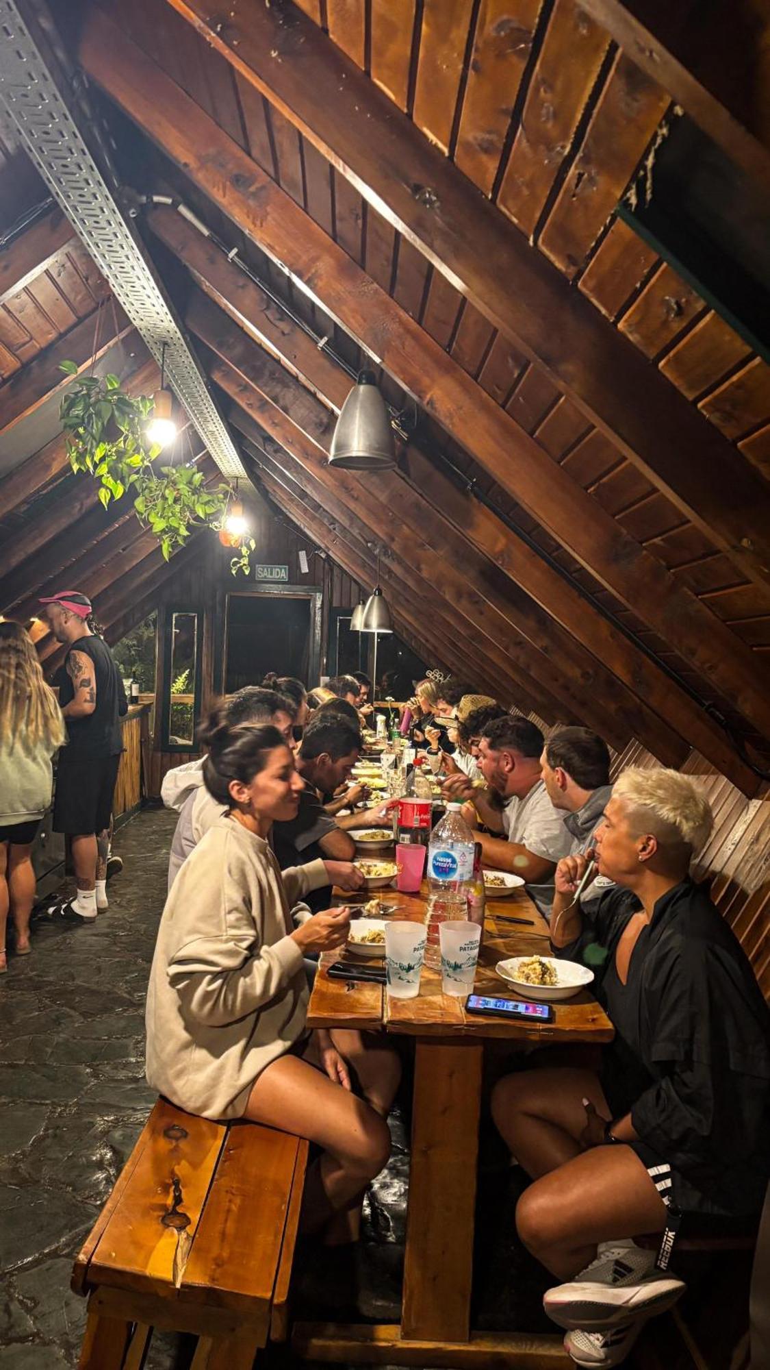 Alaska Patagonia Hostel Сан-Карлос-де-Барілоче Екстер'єр фото