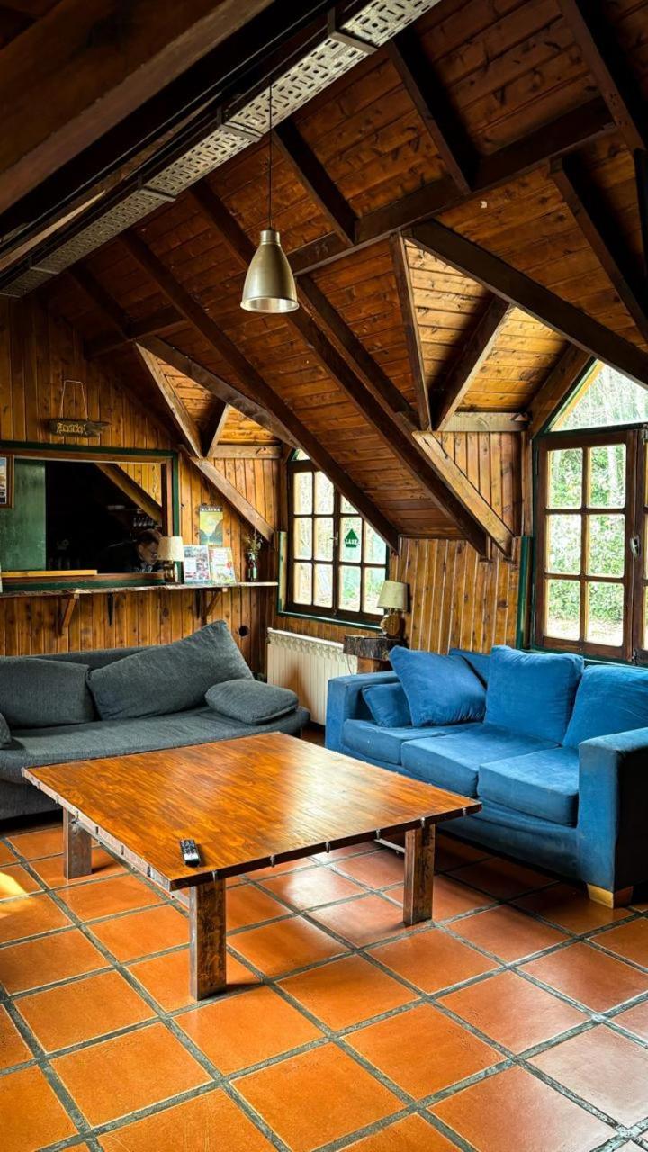 Alaska Patagonia Hostel Сан-Карлос-де-Барілоче Екстер'єр фото